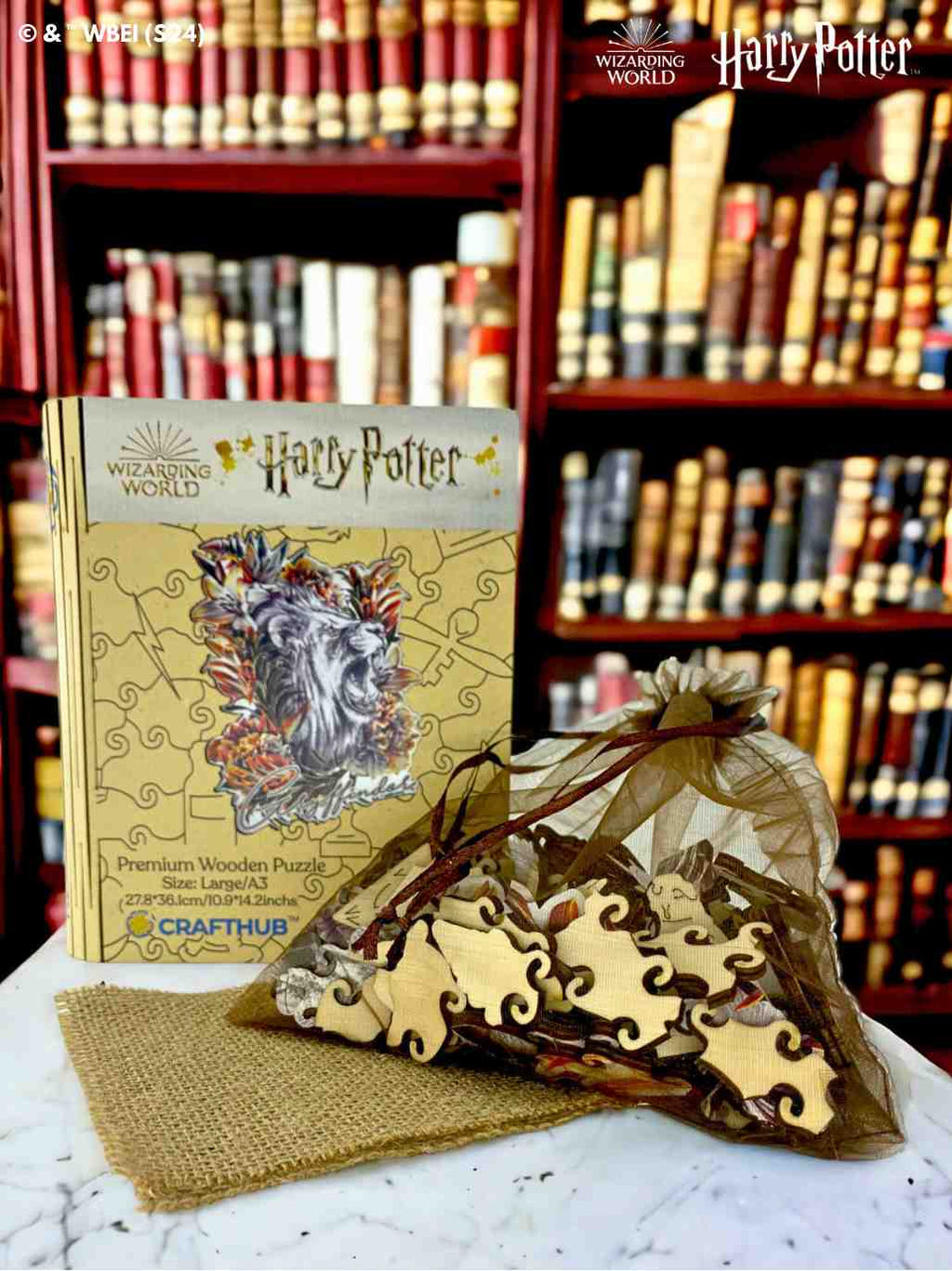 Harry Potter - Magical Gryffindor - Utilitarian Romance Crest Wooden Jigsaw Puzzle