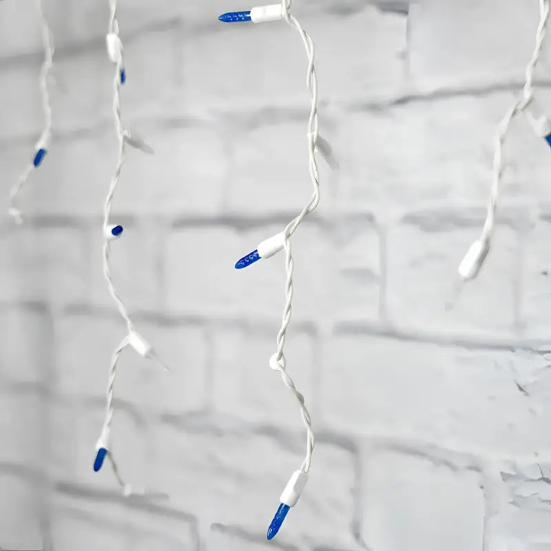 70 M5 Blue, Cool White LED Icicle Lights
