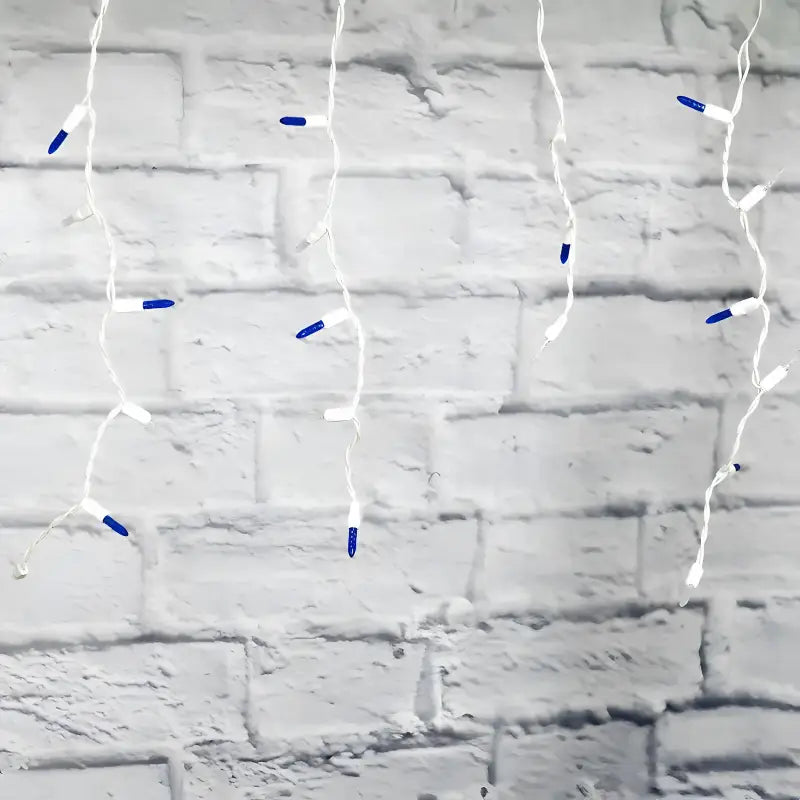 70 M5 Blue, Cool White LED Icicle Lights