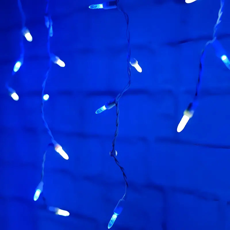 70 M5 Blue, Cool White LED Icicle Lights