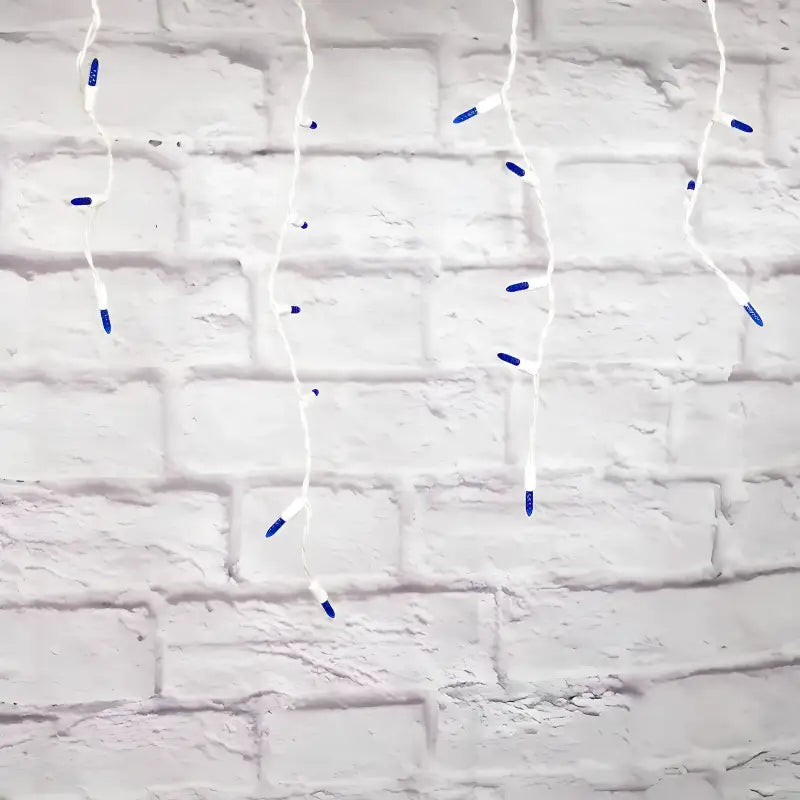70 M5 Blue LED Icicle Lights
