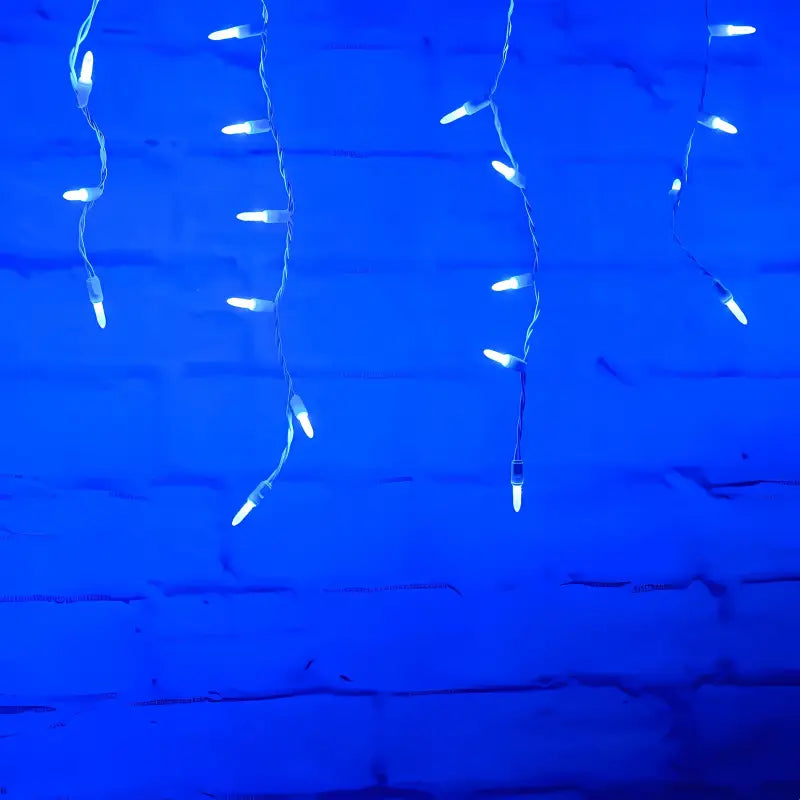 70 M5 Blue LED Icicle Lights