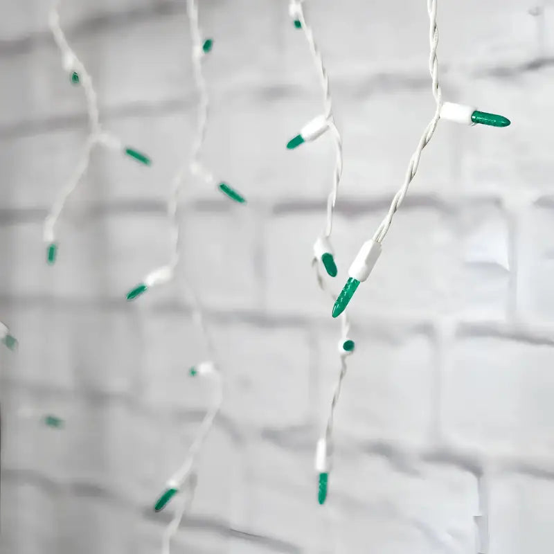 70 M5 Green DreamSpark Slow Fade LED Icicle Lights