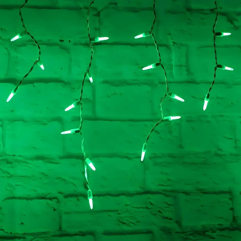 70 M5 Green DreamSpark Slow Fade LED Icicle Lights