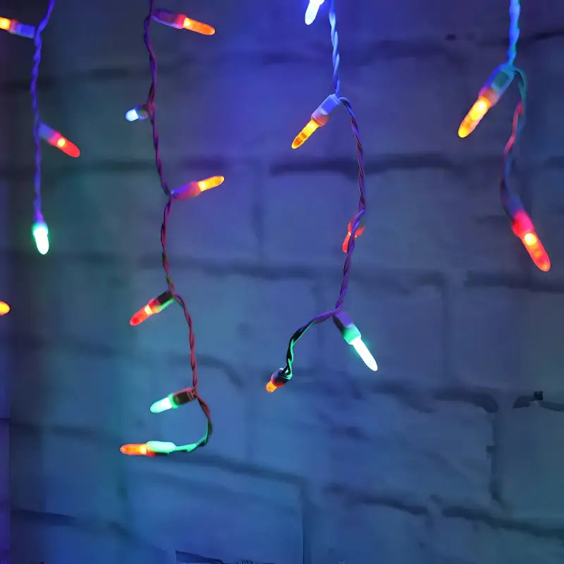 70 M5 Multicolor DreamSpark Slow Fade LED Icicle Lights