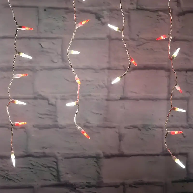 70 M5 Red, Cool White DreamSpark Slow Fade LED Icicle Lights