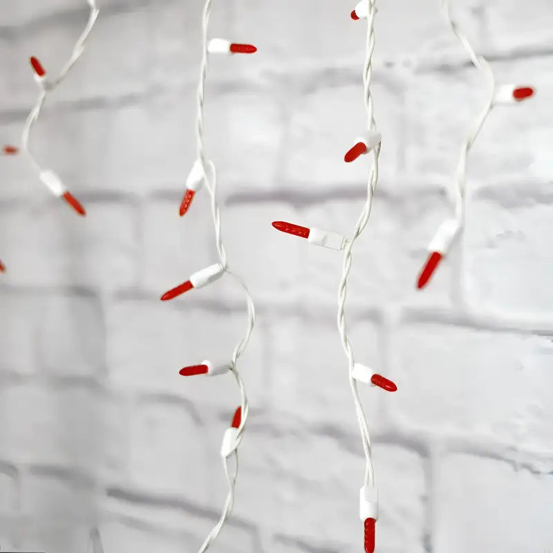 70 M5 Red LED Icicle Lights