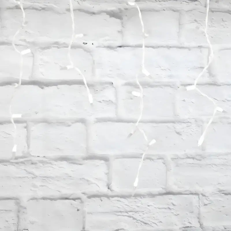 70 M5 Warm White LED Icicle Lights
